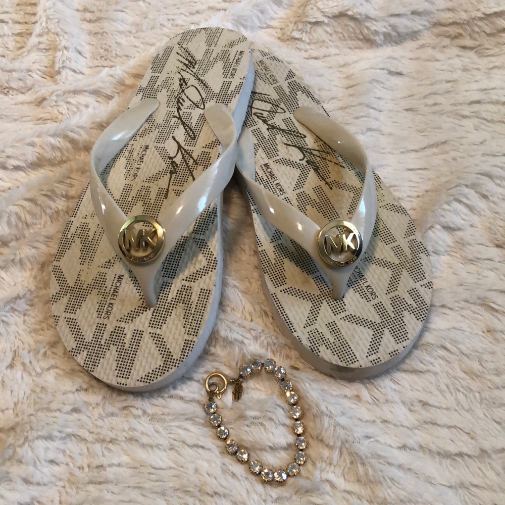 Michael Kors MK Flip Flops Sandals